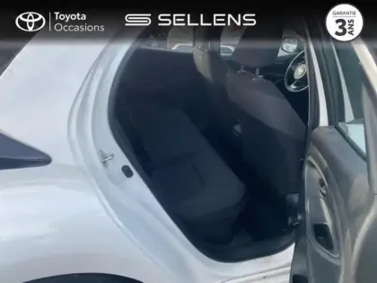 Photo 6 Toyota Yaris  116h Dynamic 5p MY22