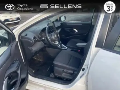 Photo 10 Toyota Yaris  116h Dynamic 5p MY22