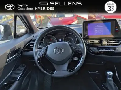 Photo 8 Toyota C-HR  1.8 Hybride 122ch Design E-CVT