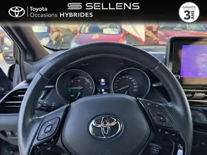 Photo 12 Toyota C-HR  1.8 Hybride 122ch Design E-CVT