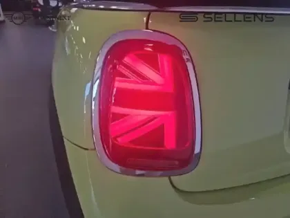 Photo 24 Mini Mini Gén. III (F57) Ph3 Edition Camden 2