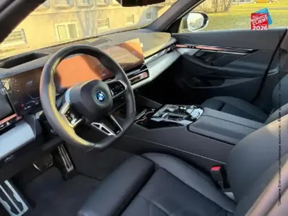 Photo 14 BMW Serie 5 Série 5 i5 340ch M Sport eDrive40