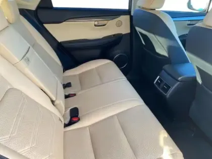 Photo 7 Lexus Nx  300h 4WD Luxe Euro6d-T