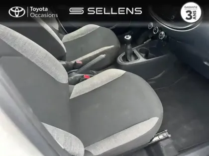 Photo 5 Toyota Aygo  X 1.0 VVT-i 72ch Dynamic