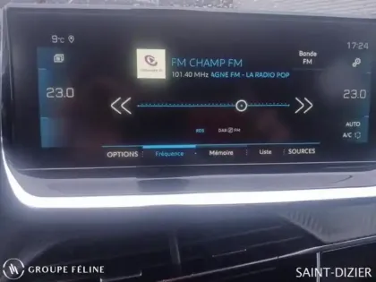 Photo 13 Peugeot 208  1.2 PureTech 100ch S&S Roadtrip 118g