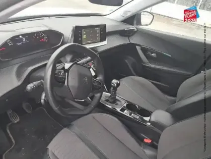 Photo 14 Peugeot 2008  1.5 BlueHDi 110ch S&S Allure