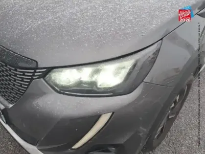 Photo 12 Peugeot 2008  1.5 BlueHDi 110ch S&S Allure