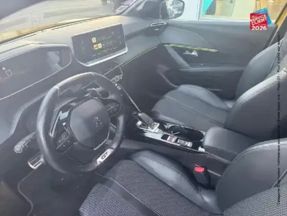 Photo 14 Peugeot 208  1.2 PureTech 100ch S&S GT EAT8