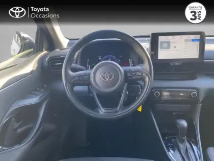 Photo 8 Toyota Yaris  116h Dynamic 5p MC24