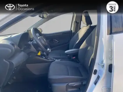 Photo 10 Toyota Yaris  116h Dynamic 5p MC24