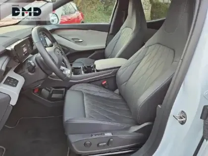 Photo 8 Ford Explorer  340ch Extended Range 79kWh Pack Premium AWD 6cv