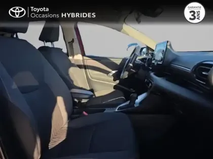 Photo 5 Toyota Yaris  116h Design ROUGE ALLURE