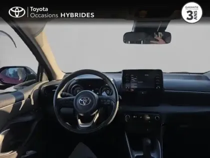 Photo 7 Toyota Yaris  116h Design ROUGE ALLURE