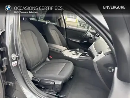 Photo 8 BMW Serie 3 Série 3 Touring 318dA MH 150ch Lounge