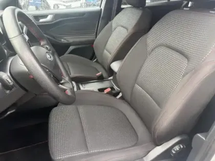 Photo 9 Ford Focus  1.0 Flexifuel EcoBoost mHEV 125ch ST-Line X