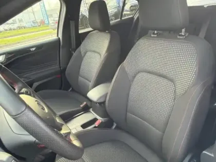 Photo 24 Ford Focus Gén. IV Ph2 ST-Line X 5