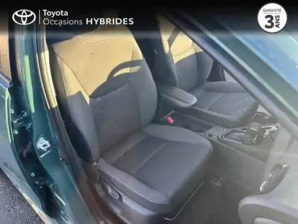 Photo 20 Toyota Yaris  116h Design 5p MY25