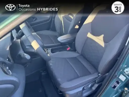 Photo 10 Toyota Yaris  116h Design 5p MY25