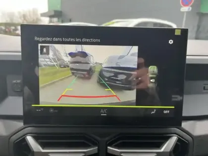 Photo 11 Dacia Duster  1.6 hybrid 140ch Journey