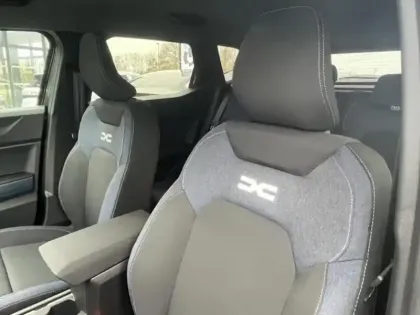 Photo 7 Dacia Duster  1.6 hybrid 140ch Journey