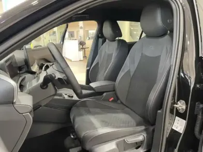 Photo 9 Volkswagen T-roc  1.5 eTSI 150ch R-Line DSG7