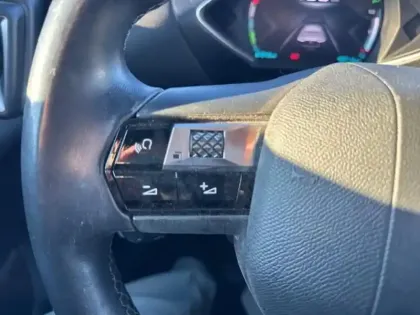 Photo 13 DS DS 3  Crossback E-Tense Montmartre