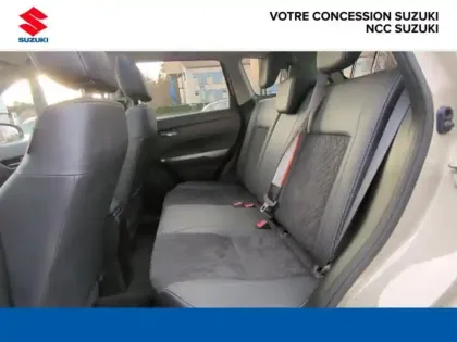 Photo 12 Suzuki Vitara  1.5 Dualjet Hybrid 115ch Style Auto Allgrip