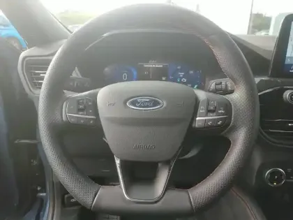 Photo 7 Ford Kuga  2.5 Duratec 190ch FHEV E85 ST-Line BVA