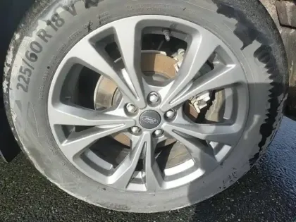 Photo 12 Ford Kuga  2.5 Duratec 190ch FHEV E85 ST-Line BVA