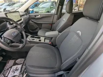 Photo 9 Ford Kuga  2.5 Duratec 180ch Hybrid FlexiFuel Active Powershift