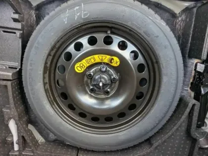 Photo 5 Ford Kuga  2.5 Duratec 180ch Hybrid FlexiFuel Active Powershift