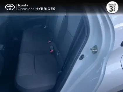 Photo 6 Toyota Yaris  116h Dynamic 5p MY22