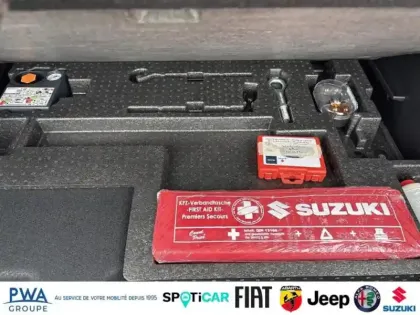 Photo 11 Suzuki Vitara  1.5 Dualjet Hybrid 115ch Style Auto