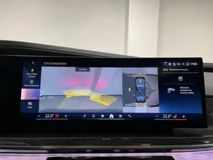 Photo 14 BMW Serie 7 Gén. VII (G70) Ph1 M Sport 4