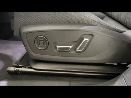 Photo 15 Audi Q3  1.5 e-hybrid 272ch S line S tronic 6