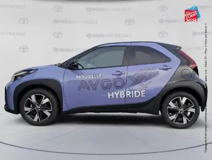 Photo 8 Toyota Aygo  X 116h Graphic