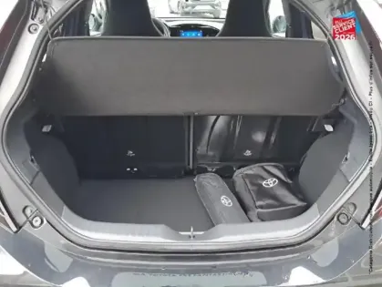 Photo 13 Toyota Aygo  X 116h Graphic