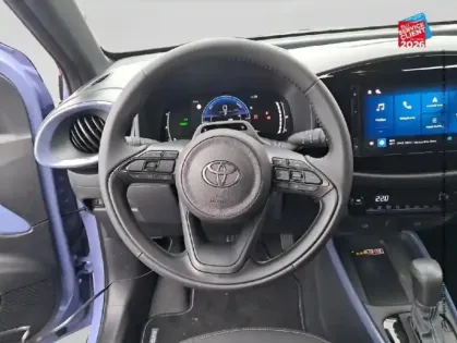 Photo 11 Toyota Aygo  X 116h Graphic