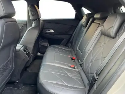 Photo 11 DS DS 7  Crossback PureTech 180ch Ligne Noire Automatique