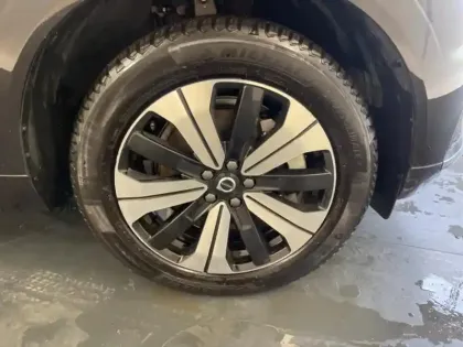 Photo 10 Volvo Xc60  T6 Hybride Rechargeable 253 + 145ch Plus Style Chrome Geartronic 8 AWD