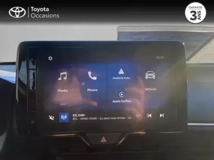 Photo 14 Toyota Yaris  116h Dynamic 5p MC24