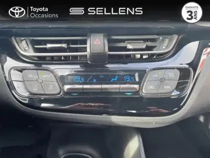 Photo 11 Toyota C-HR  1.8 Hybride 122ch Dynamic E-CVT