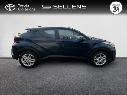 Photo 8 Toyota C-HR  1.8 Hybride 122ch Dynamic E-CVT