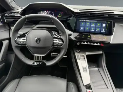 Photo 36 Peugeot 308  Hybrid 145 GT EXCLUSIVE / TOIT OUVRANT / FOCAL / MATRIX