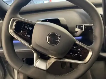 Photo 7 Volvo Ex30  Single Extended Range 272ch Plus