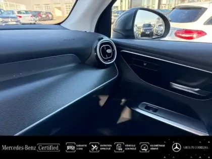 Photo 11 Mercedes Classe GLC GLC 220 d 197ch Avantgarde Line 4Matic 9G-Tronic