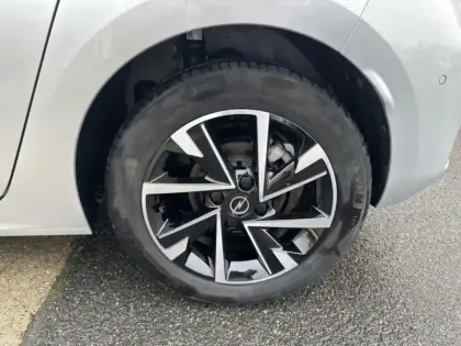 Photo 8 Opel Corsa  1.2 Turbo 100ch GS