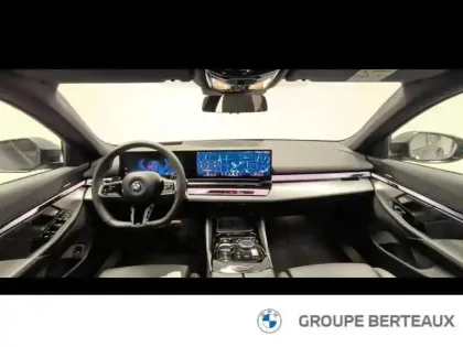 Photo 10 BMW Serie 5 Série 5 530e 299ch M Sport