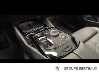 Photo 12 BMW Serie 5 Série 5 530e 299ch M Sport