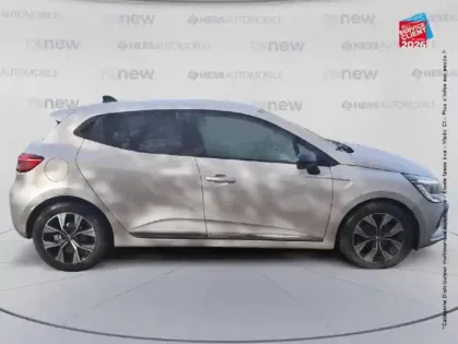 Photo 18 Renault Clio Gén. V (BJA) Ph1 NG Evolution 5